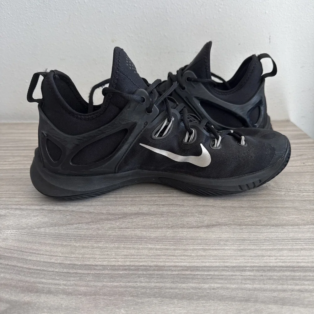 Nike‎ HyperRev 2015 Shoes Mens 10 Black Sneakers Athleisure Gym Yoga Zoom Mesh